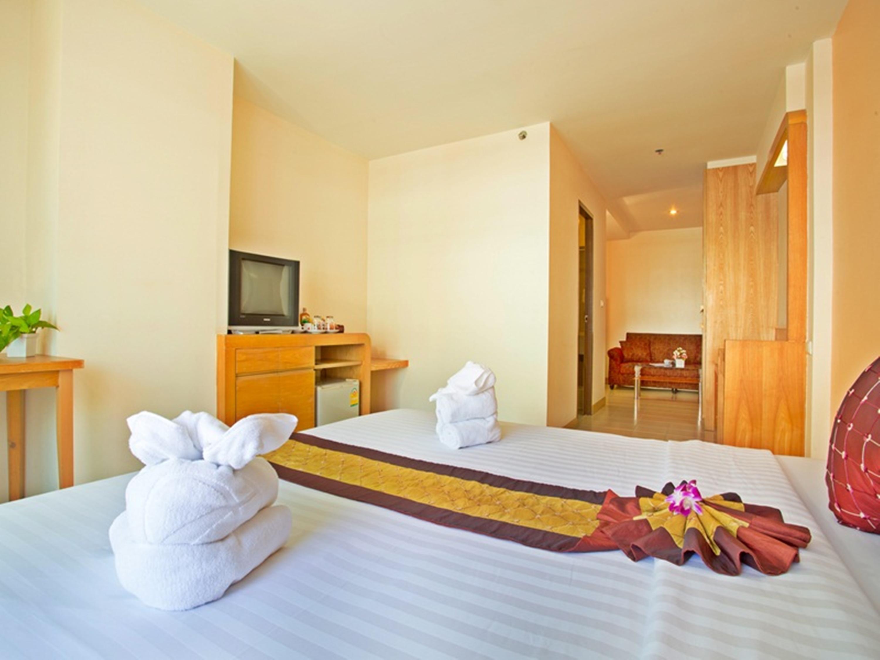 Eastiny Plaza Hotel Pattaya Buitenkant foto