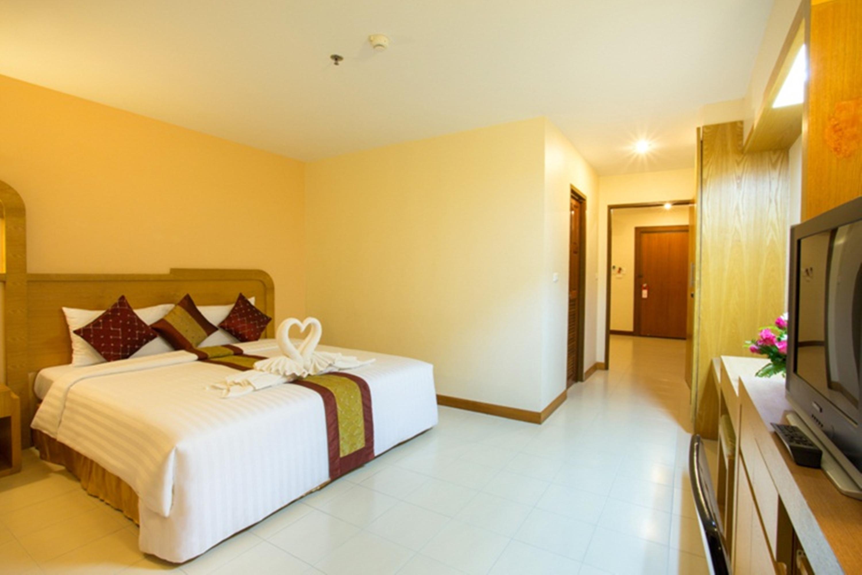 Eastiny Plaza Hotel Pattaya Buitenkant foto
