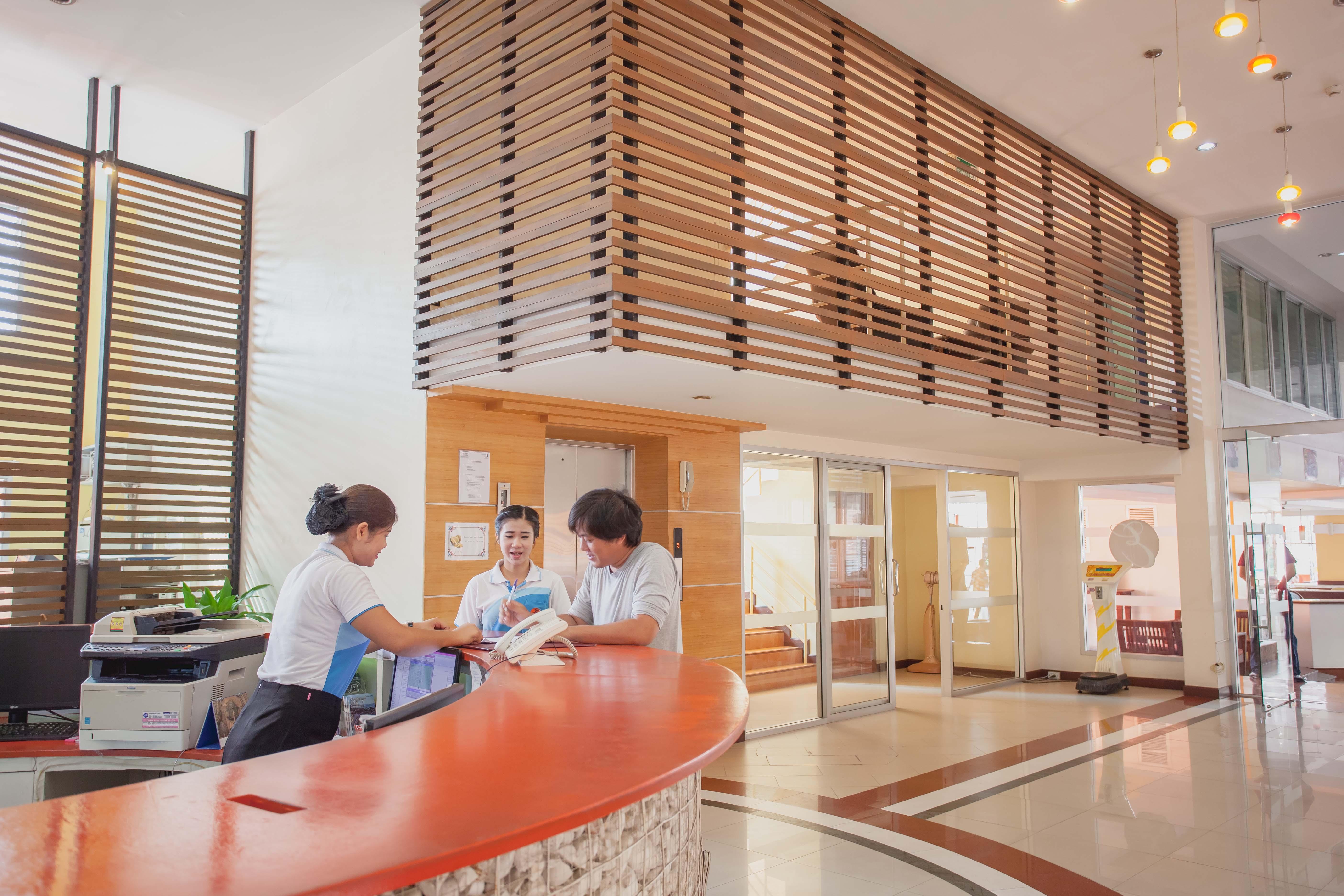 Eastiny Plaza Hotel Pattaya Buitenkant foto