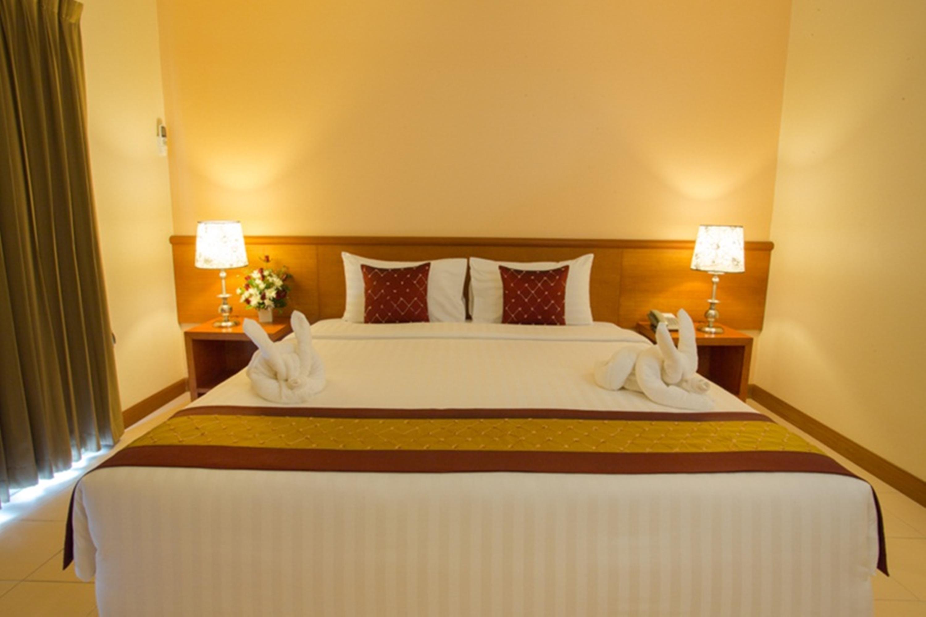 Eastiny Plaza Hotel Pattaya Buitenkant foto