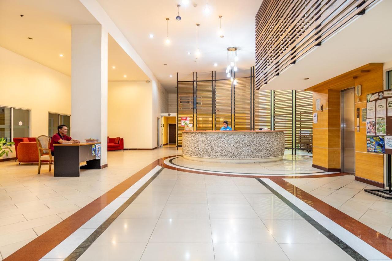 Eastiny Plaza Hotel Pattaya Buitenkant foto